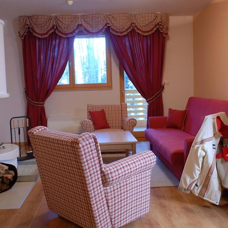 Aparthotel Snjezna Kraljica Stubicke Toplice Dış mekan fotoğraf
